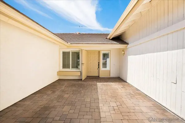 17526 Saint Andrews, Poway, CA 92064