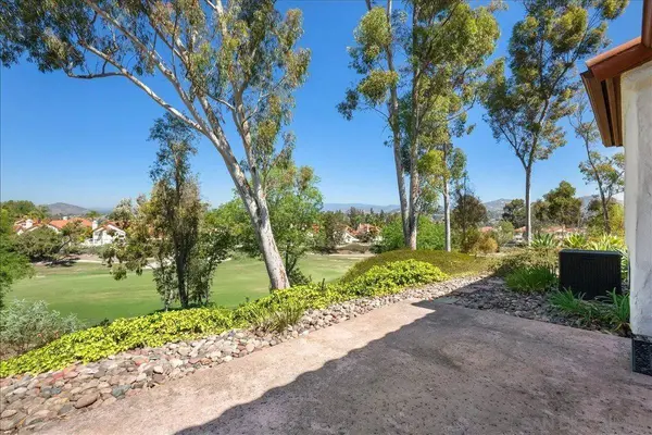 12202 Paseo Lucido #D, San Diego, CA 92128
