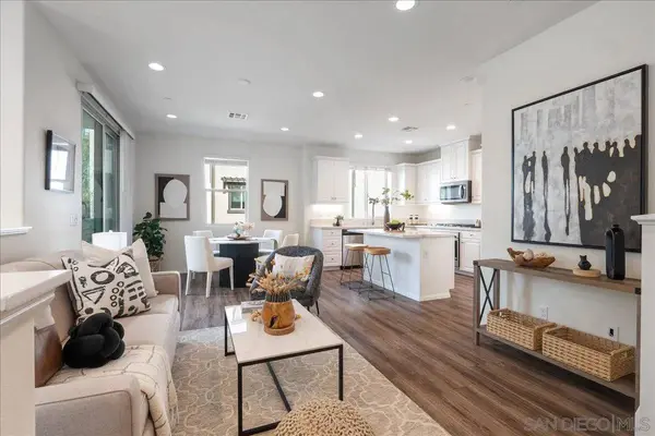 2325 Verano Way, Vista, CA 92081