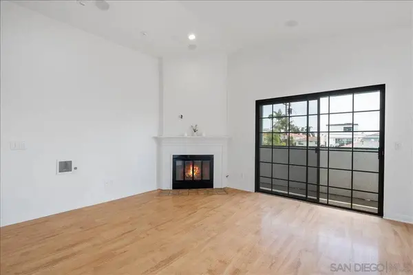 1934 Missouri St. #1, San Diego, CA 92109