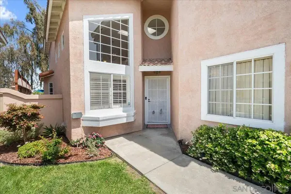 3266 San Helena Dr, Oceanside, CA 92056