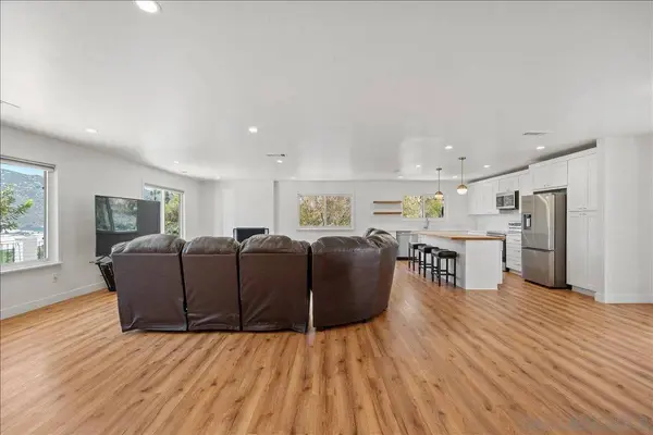 3548 Laurashawn Lane, Escondido, CA 92026