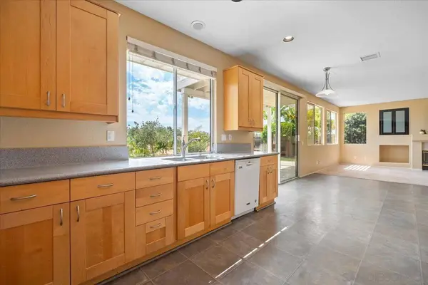546 Calle Capistrano, San Marcos, CA 92069