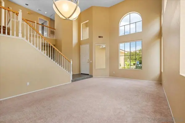 546 Calle Capistrano, San Marcos, CA 92069