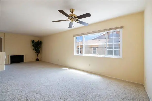 16620 San Salvador Ct, San Diego, CA 92128