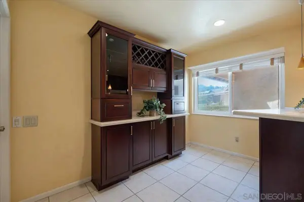 16620 San Salvador Ct, San Diego, CA 92128