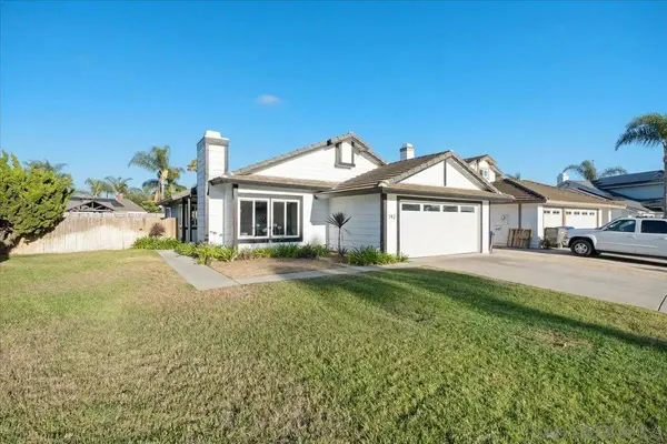 742 Foxwood, Oceanside, CA 92057
