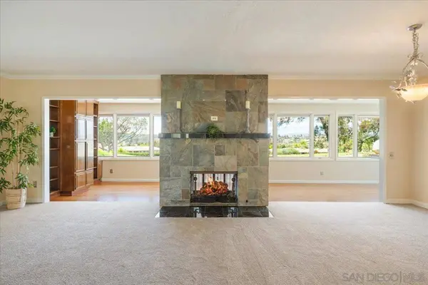 12384 Grandee Rd, San Diego, CA 92128