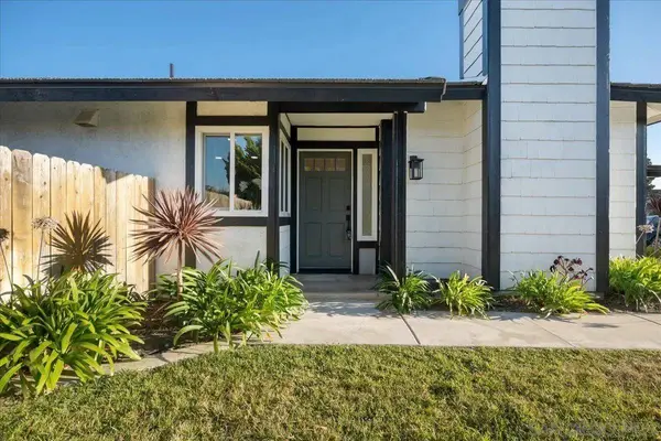 742 Foxwood, Oceanside, CA 92057