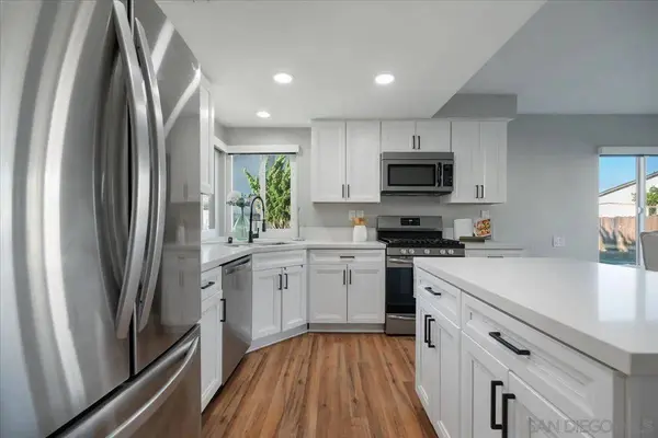 742 Foxwood, Oceanside, CA 92057
