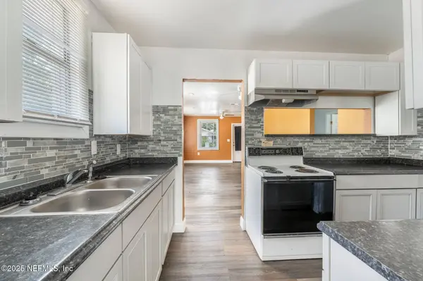 1018 W 23RD ST, Jacksonville, FL 32209