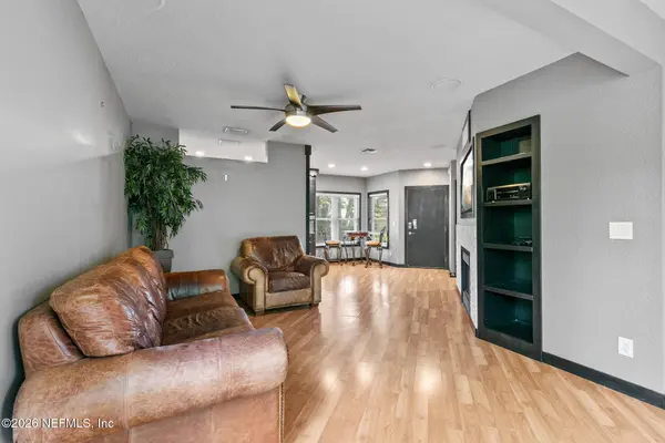 1800 THE GREENS WAY #609, Jacksonville Beach, FL 32250