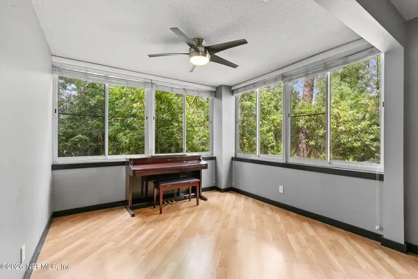 1800 THE GREENS WAY #609, Jacksonville Beach, FL 32250