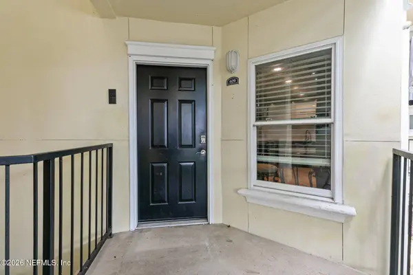 1800 THE GREENS WAY #609, Jacksonville Beach, FL 32250