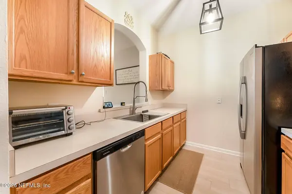 10550 BAYMEADOWS RD #413, Jacksonville, FL 32256