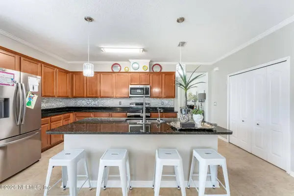 16301 DOWING CREEK DR, Jacksonville, FL 32218