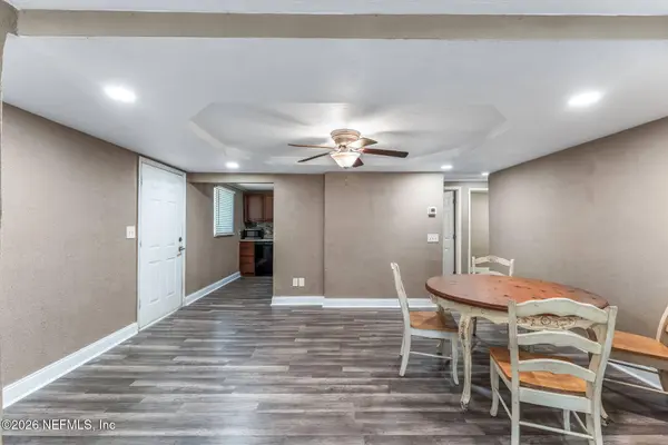 10501 WOOSTER DR, Jacksonville, FL 32218