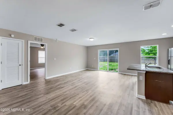 7828 HAMMOND BLVD, Jacksonville, FL 32220