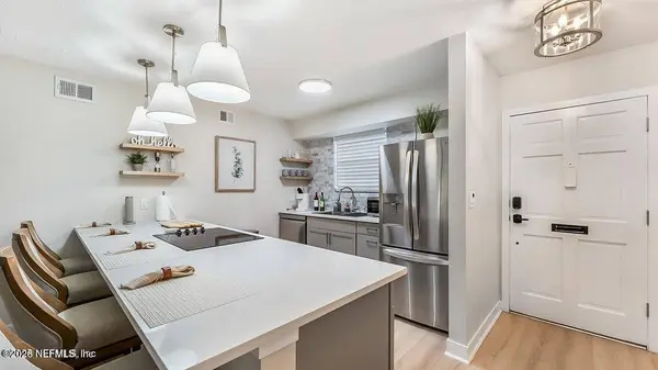 22 COMARES AVE #5B, St. Augustine, FL 32080
