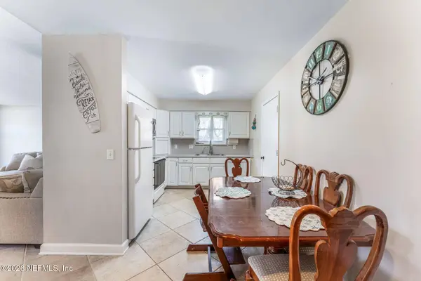 162 BELVEDERE ST, Atlantic Beach, FL 32233