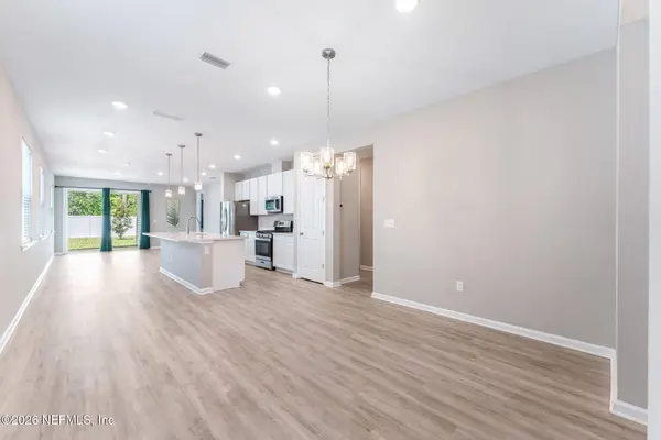 8277 MARIETTA STILL DR, Jacksonville, FL 32220