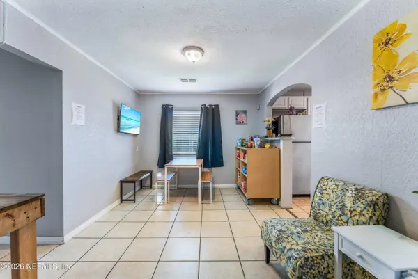 2470 VERNON ST, Jacksonville, FL 32209