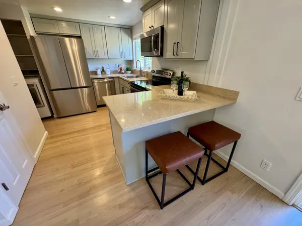 532 Tyrella Ave #9 Mountain View, Ca 94043,