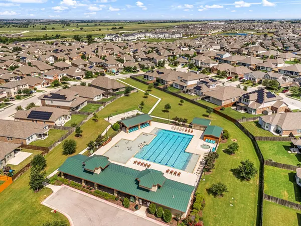How Walkable is Round Rock, TX?
