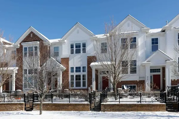 How Competitive is the Schaumburg, IL Housing Market?,Laura Shulman