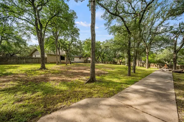 Are Home Prices Rising or Falling in Lakeway, TX?,Monica DiSchiano