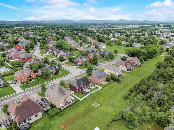How Competitive is the Blackman, TN Housing Market?,Stephanie Jones