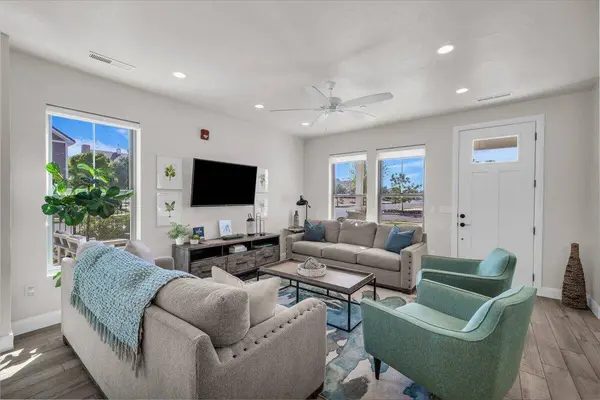 1181 E Farmhouse DR, Washington, UT 84780