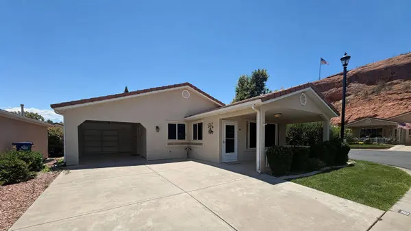 1050 W RED HILLS 89, Washington, UT 84780