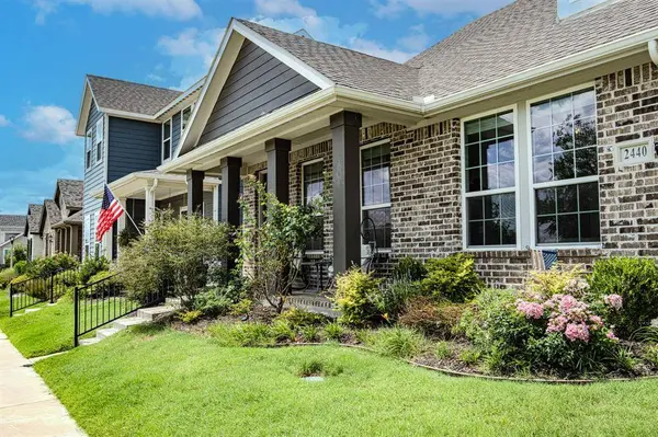 2440 Elm Place, Northlake, TX 76247