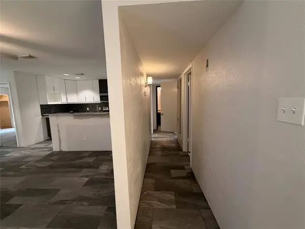 2309 Newbury Drive, Arlington, TX 76014