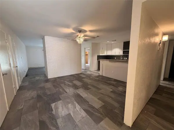 2309 Newbury Drive, Arlington, TX 76014