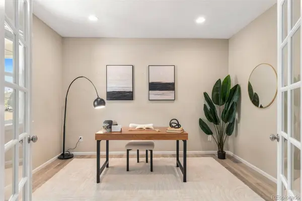 21653 E Stanford CIR, Aurora, CO 80015
