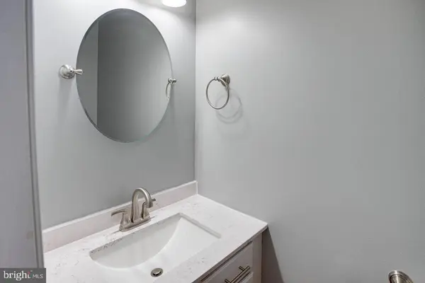 6316 HAMS FORD RD, Spotsylvania, VA 22551