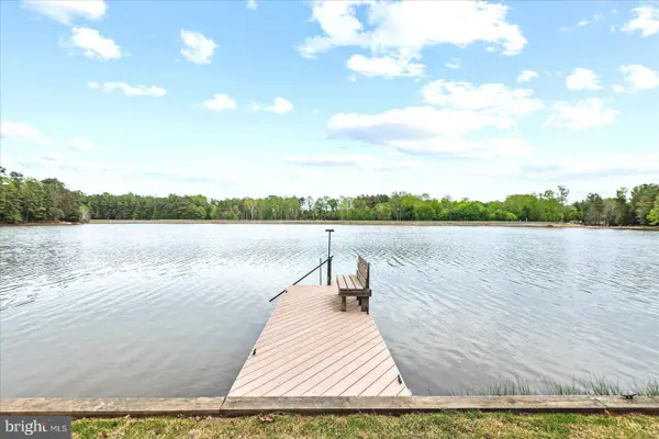 16 MERRIMAC CV, Ruther Glen, VA 22546