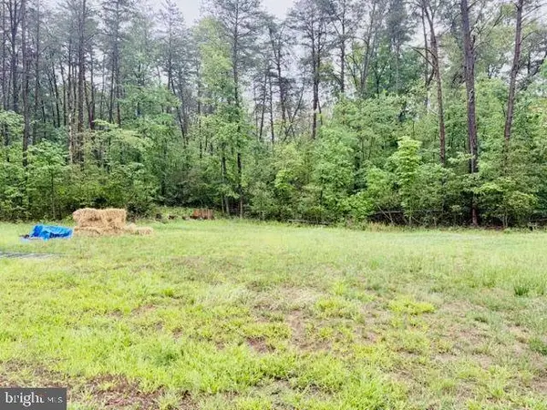 6805 S HUNTERS TRACE WAY, Spotsylvania, VA 22551