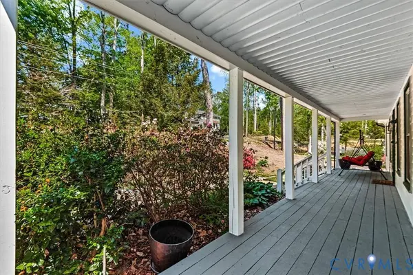 448 Lake Caroline DR, Ruther Glen, VA 22546