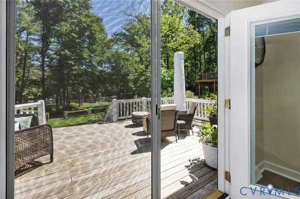 448 Lake Caroline DR, Ruther Glen, VA 22546