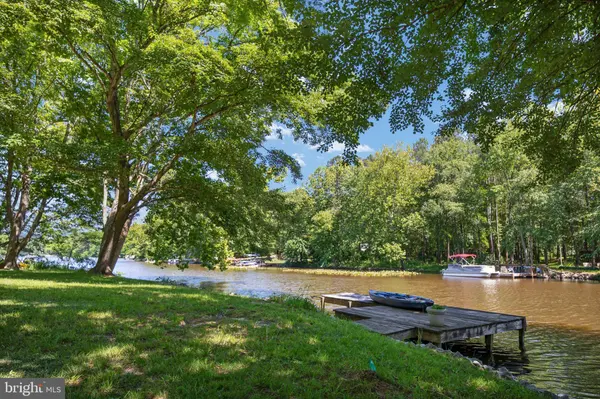 448 LAKE CAROLINE DR, Ruther Glen, VA 22546