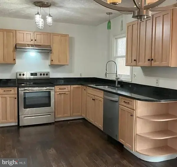 229 WASHINGTON ST, Locust Grove, VA 22508