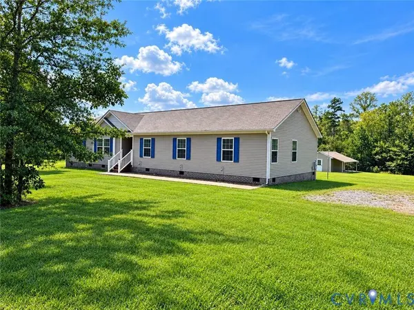 212 Briar CIR, Bumpass, VA 23024