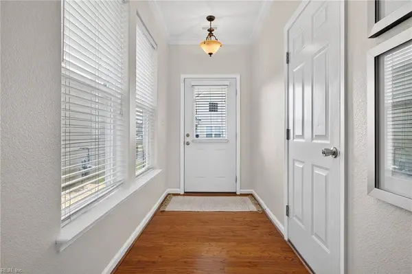 5356 Cottage CT, Virginia Beach, VA 23462