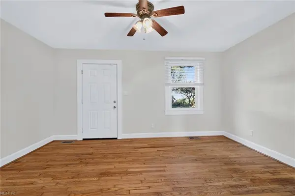 517 Forrest AVE, Norfolk, VA 23505