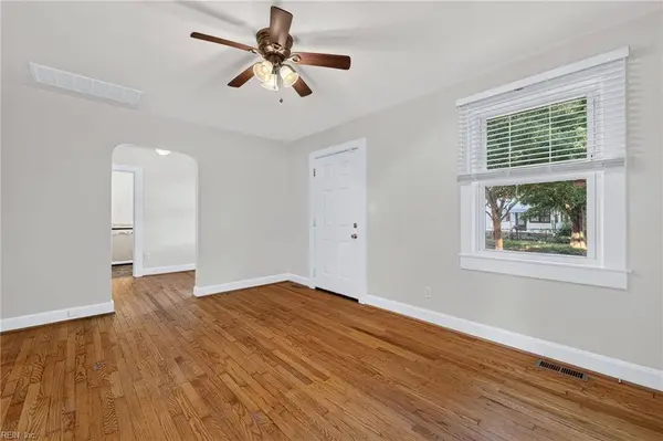 517 Forrest AVE, Norfolk, VA 23505