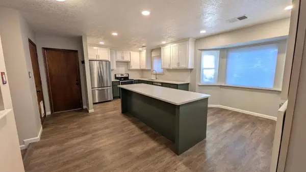7205 Mesa De Arena NW, Albuquerque, NM 87120