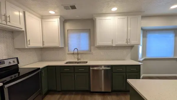 7205 Mesa De Arena NW, Albuquerque, NM 87120